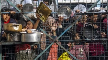 Gazze'de Açlık Krizi Devam Ediyor