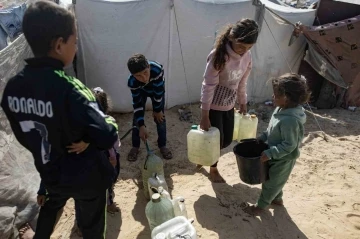 Gazze’de açlık ve susuzluktan ölen çocuk sayısı 31’e yükseldi
