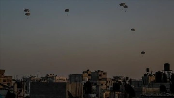 Gazze'ye havadan insani yardım operasyonları devam ediyor