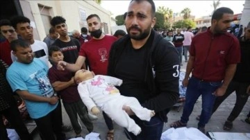 Gazze'de can kaybı 26 bin 422'ye yükseldi.