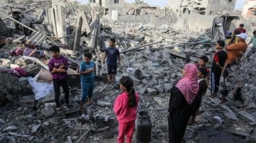 Gazze'deki Şifa Hastanesi'nde ölenler burada kazılacak toplu mezara gömülecek
