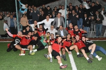 Geleneksel Halı Saha Futbol Turnuvası’nın şampiyonu Erenköy oldu
