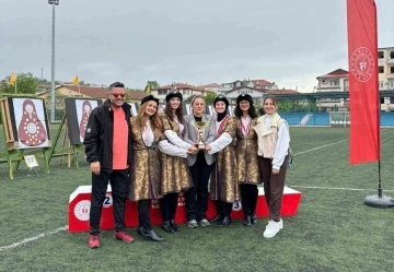 Geleneksel Türk Okçuluk Turnuvası’nda Türkiye Şampiyonu Manisa oldu
