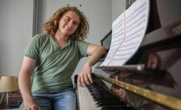 Genç piyanistin hayaline 'vize' engeli