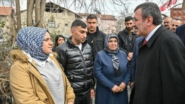 Gençlik ve Spor Bakanı Malatya'da Şehit Ailesini Ziyaret Etti