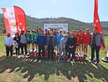 Gençlik ve Spor Bakanlığı Analig Kros Bölge Şampiyonası Denizli'de Yapıldı