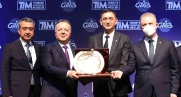 GSO Yönetim Kurulu Başkanı Adnan Ünverdi, TİM Güneydoğu Anadolu Meclisi’nde konuştu