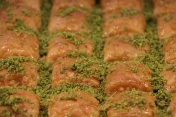 Hacıbaba Pastaneleri Diyarbakır’da bayram sürecinde 30 ton tatlı sattı

