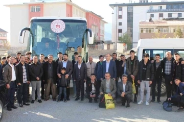 Hakkari Müftülüğünden gençler için Diyarbakır gezisi
