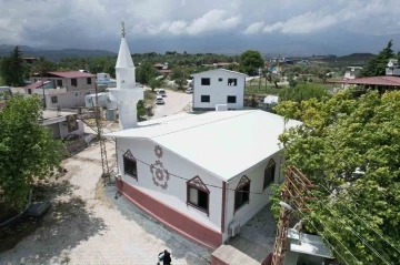 Hayırsever vatandaş, depremin vurduğu Hatay’a cami yaptırdı
