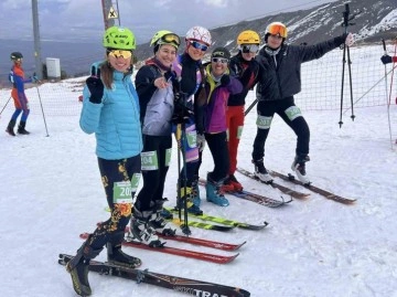 Heyecan Dolu Dağ Kayağı Şampiyonası Erzincan'da Gerçekleşti