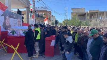 Hüseyin Ali Hamdan ve Manar Abadi için Cenaze Töreni Düzenlendi