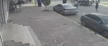 Iğdır’da meydana gelen motosiklet kazası güvenlik kamerasına yansıdı
