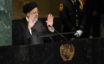 İran Cumhurbaşkanı Reisi’den protestolara karşı &quot;kararlı mücadele&quot; vurgusu
