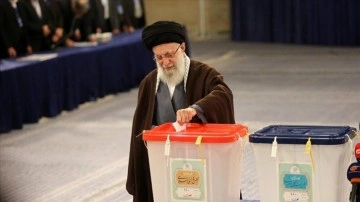 İran'da Seçim Heyecanı Başladı
