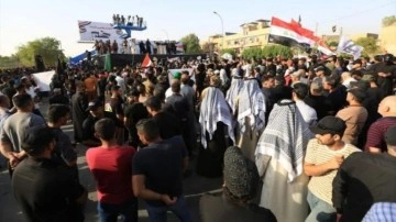 İran destekli Şii grup Bağdat'taki Yeşil Bölge'de oturma eylemi başlattı