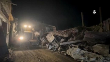 İşgalci İsrail Gazze'de bir evi yerle bir etti: 7 sivil öldü