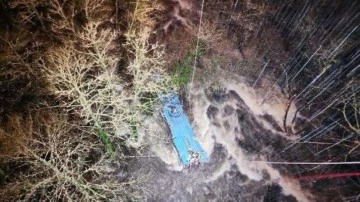 İspanya'da yolcu otobüsü nehre uçtu: Ölü ve yaralılar var