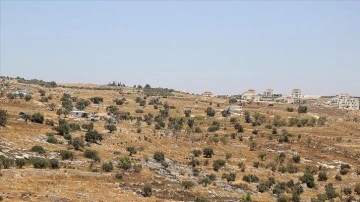 İsrail, Batı Şeria'da Filistinlilere Ait Arazilere El Koymaya Devam Ediyor