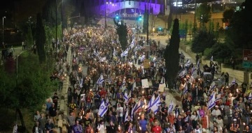 İsrail'de Hükümet Karşıtı Protestolar Devam Ediyor