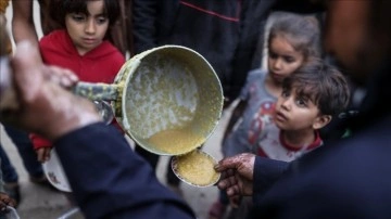 İsrail, Gazze'yi açlıkla terk ediyor
