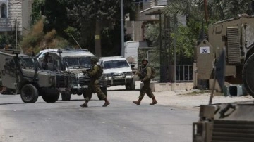 İsrail güçleri Batı Şeria’da 2 Filistinliyi öldürdü, 10'unu yaraladı