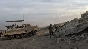 İsrail Ordusu Han Yunus'a Karadan Saldırılarını Bitiriyor