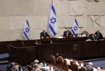 İsrail parlamentosundan “acil durum hükümetine” onay
