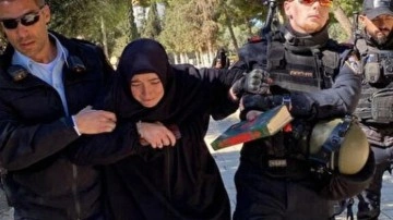 İsrail polisi Mescid-i Aksa'da Kuran okuyan Türk vatandaşını gözaltına aldı