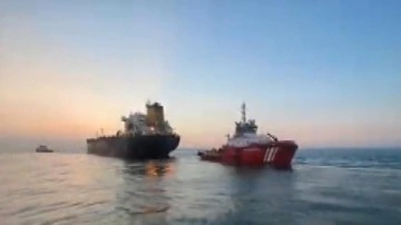 İstanbul Boğazı girişinde makine arızası yapan tanker, emniyetle demirletildi