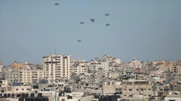 İstanbul CENTCOM, Gazze'ye İkinci Kez Havadan İnsani Yardım İndirdi