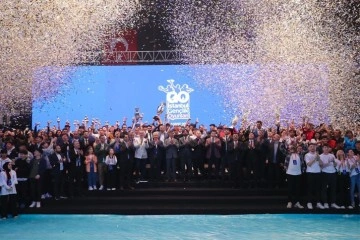 İstanbul Gençlik Oyunları'nın ödül töreni gerçekleştirildi