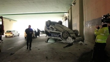 İstanbul Şişli'de polis aracı devrildi, kazada iki polis yaralandı