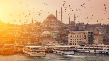 İstanbul'a 9 ayda 13 milyon turist geldi