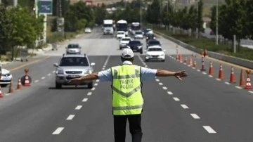 İstanbul'da bu yollar trafiğe kapatıldı