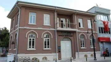 İstiklal Kütüphanesi kapılarını açtı