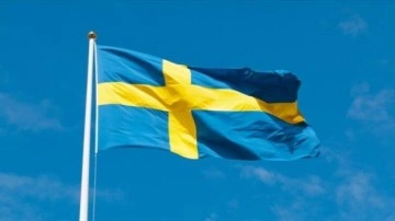 İsveç karıştı, siyasi partiler birbirine düştü
