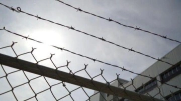 İtalya'da cezaevinden 7 mahkum firar etti