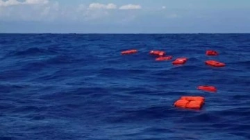 İtalya'nın Lampedusa Adası açıklarında göçmen teknesi battı, en az 8 kişi kayboldu
