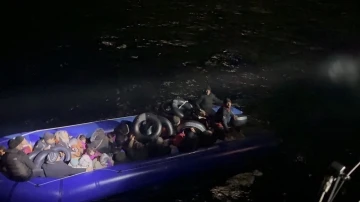 İzmir açıklarında 11 düzensiz göçmen kurtarıldı, 34 göçmen yakalandı
