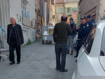 İzmir'de Basmane Semtinde Silahlı Kavga