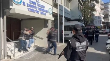 İzmir'de İnterpol Tarafından Aranan Suç Örgütü Çökertildi