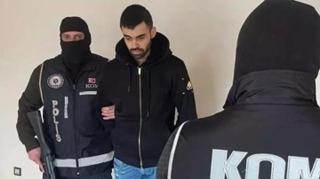 İzmir'de Kırmızı Bültenle Aranan Uyuşturucu Kaçakçısı Yakalandı