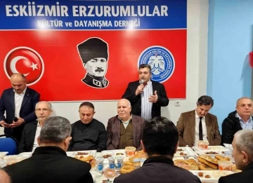 İzmir’de yaşayan Dadaşlar iftar yemeğinde buluştu
