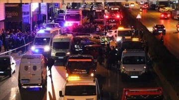 İzmir'de Zincirleme Kaza: 2 Ölü, 7 Yaralı