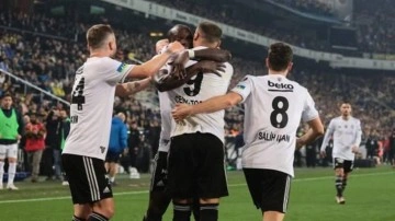 Kadıköy'de 6 gollü unutulmaz gece! Beşiktaş 10 kişiyle geriden gelip kazandı