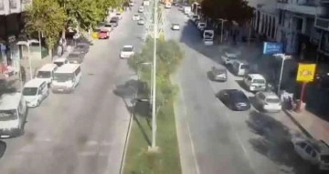 Kahramanmaraş'taki deprem anı kameralarda