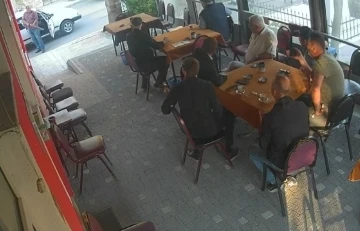 Kahvehaneye av tüfeği ile saldıran şahıs tutuklandı
