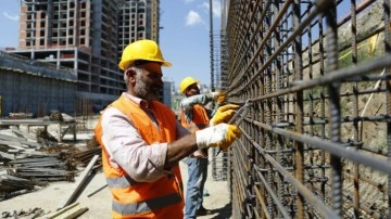 Kamuya iş yapan inşaat firmaları zorda: Batıyoruz
