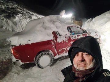 Kar nedeniyle yolda kalan aracını 4 gün sonra buldu
